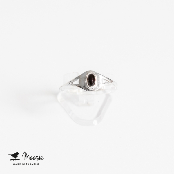 Ring Empress Onyx edelsteen zilver Ring Empress Onyx edelsteen zilver